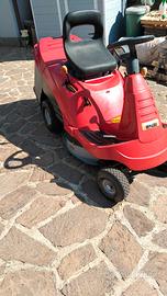 trattorino tagliaerba 