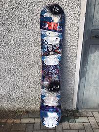 Snowboard Blackhole  nuovo