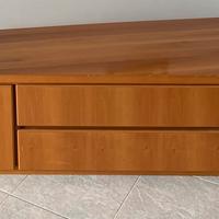 Mobile usato in legno