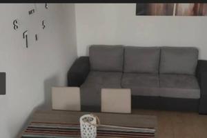 Bivano con giardino per insegnanti e trasfertisti