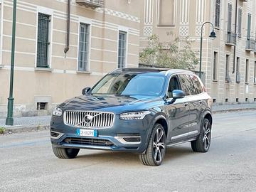 Volvo XC90 T8 Plug-In 303 + 87cv aut.8 AWD 7P-ti I