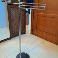 Piantana porta asciugamani 