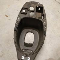 sotto sella piaggio nrg