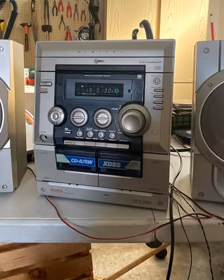 Stereo mini hi-fi vintage della LG FFH 286