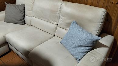 Divano 4 posti