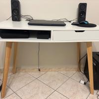 Scrivania bianca 100x50