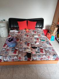 LETTO MATRIMONIALE 