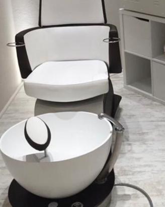Poltrona pedicure con vasca idromassaggio