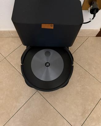 Roomba j7 aspirapolvere con base