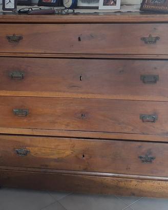 Cassettone antico metà ‘800 in legno massello