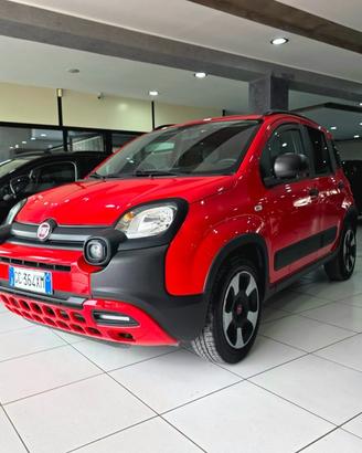FIAT Panda City Cross 1.0 70CV FireFly S&S Hybri