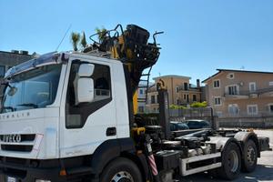 Iveco Stralis 450 SCARRABILE con GRU RETROCABINA