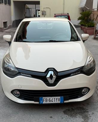 RENAULT CLIO 1.5 DIESEL 75CV