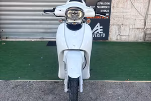 Aprilia Scarabeo 100 Led