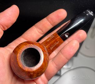 Pipa Santambrogio - Bent Rhodesian