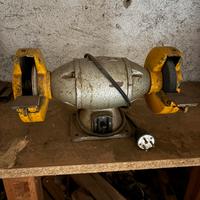 Smerigliatrice mola da banco