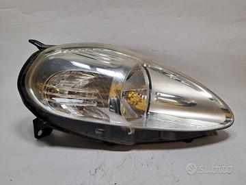 89101388 FANALE ANTERIORE DX FIAT GRANDE PUNTO (19