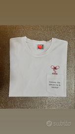 Maglietta con taschino con canzone di Jovanotti