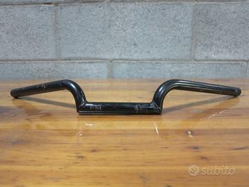 Manubrio aftermarket per moto custom