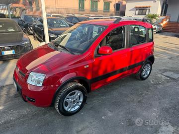 Fiat Panda 1.3 MJT 16V DPF 4x4 Climbing