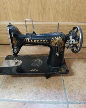 Macchina da cucire Naumann vintage 