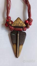 Collana etnica