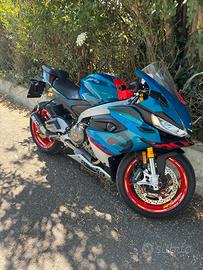 Aprilia rs 660