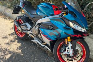 Aprilia rs 660