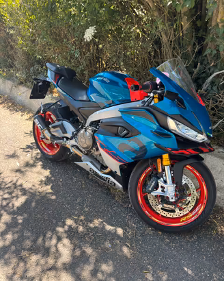 Aprilia rs 660