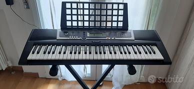 Pianola Yamaha YPT-210