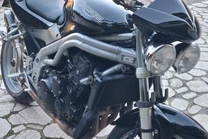 Triunph speed triple 955i