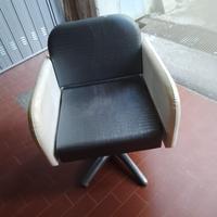 Arredamento negozio parrucchiera