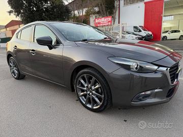 MAZDA - Mazda3 - 1.5 Skyactiv-D Exceed