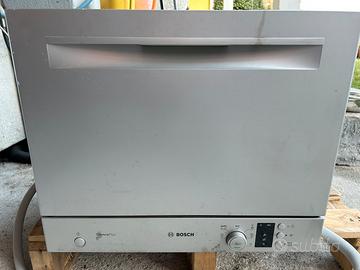 Lavastoviglie compatta BOSCH