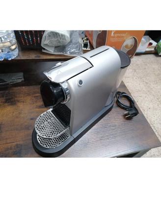 macchina del caffè Nespresso Citiz usata grigia