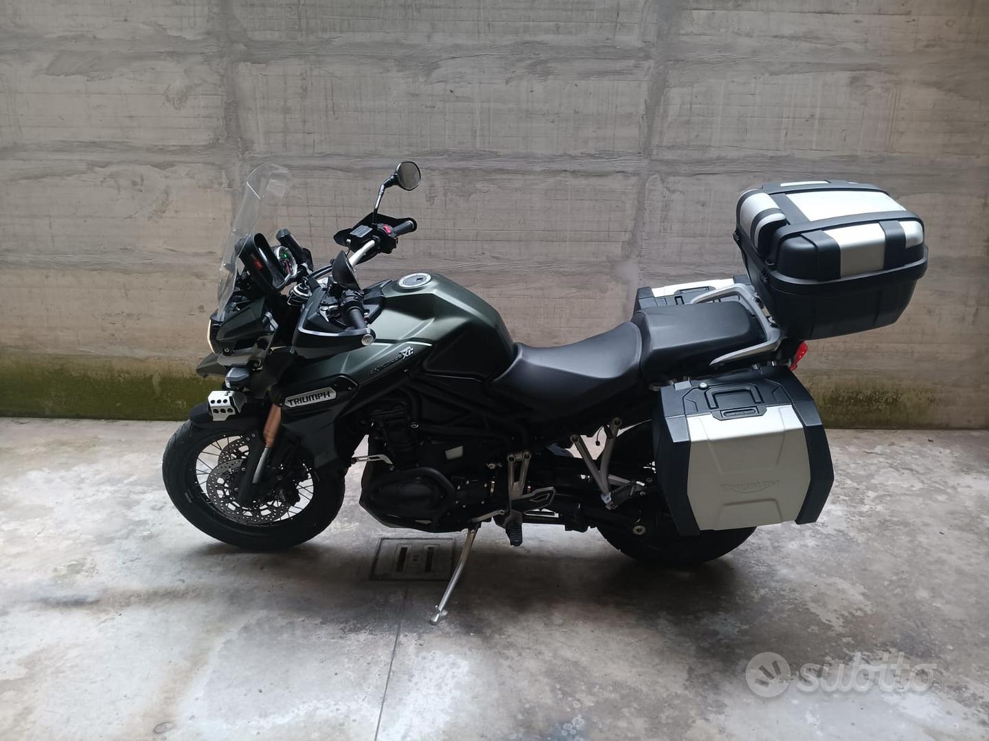 Triumph Tiger 1215 Explorer XC SE ABS 2015 Moto e Scooter In vendita a Milano