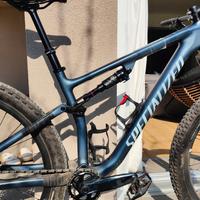 Specialized Epic evo Expert 2021