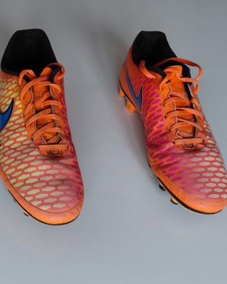 Scarpe da calcio Nike arancioni