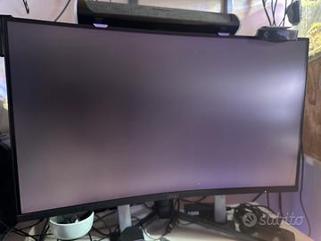 Monitor msi 32”