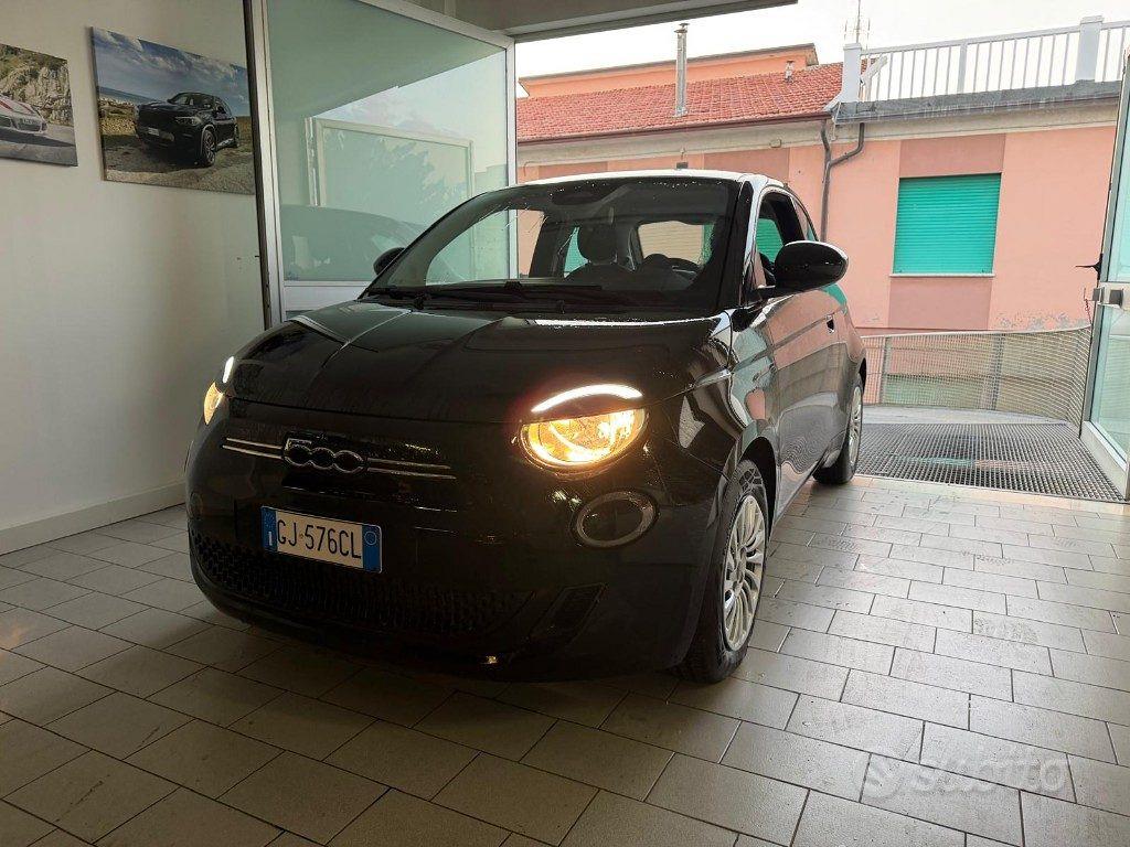 FIAT 500 (2020-->)