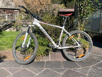 Mountain bike Cannondale