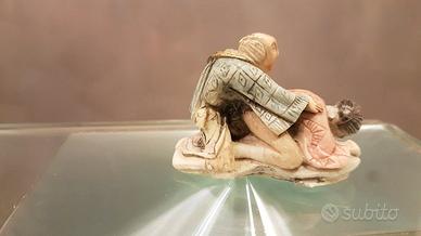 Statuetta, netsuke erotica collezione Picasso