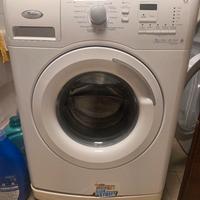 lavatrice whirlpool 6th sense 8kg classeA+