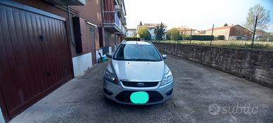 auto ford focus 2011
