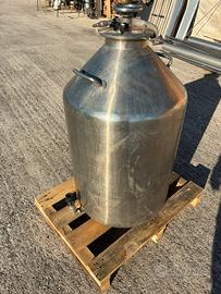 Contenitore in acciaio