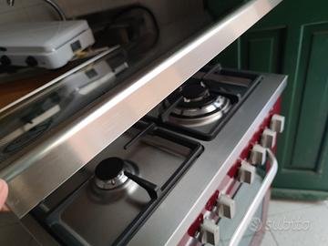 cucina a gas DeLonghi 