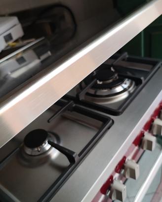 cucina a gas DeLonghi 