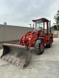 Pala gommata terna Komatsu fai