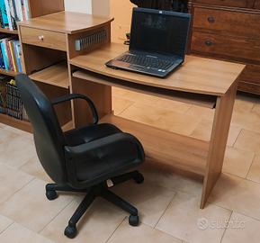 Scrivania computer e Sedia ufficio 