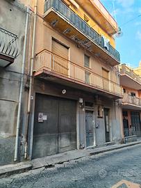 4 Appartamenti con Terrazzo Via Galliano